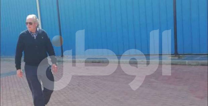 بالصور| جوزيه يساند الأهلي قبل موقعة شبيبة الساورة