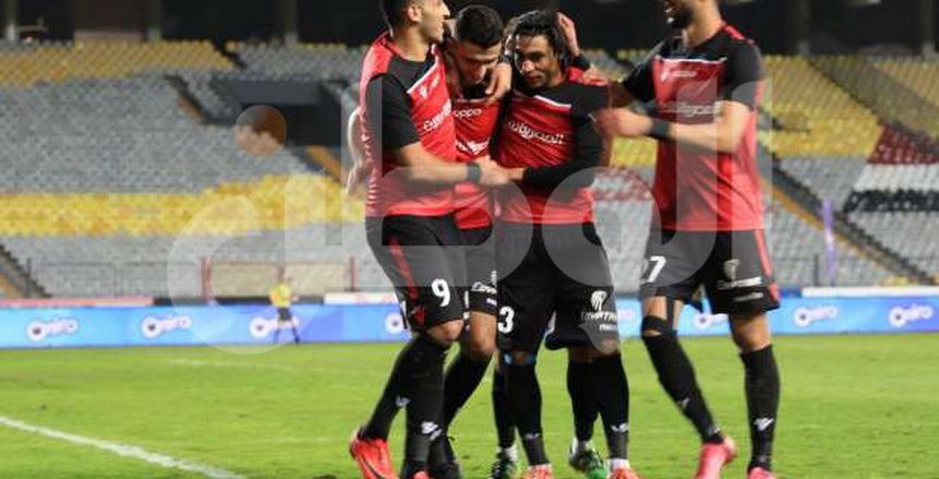 التعادل الإيجابي 1-1 يحسم مباراة طلائع الجيش والمقاولون العرب «فيديو»