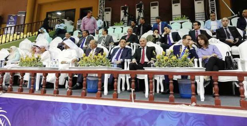 السفير المصري بالكويت يؤازر فراعنة كرة السرعة بـ «بطولة العالم»