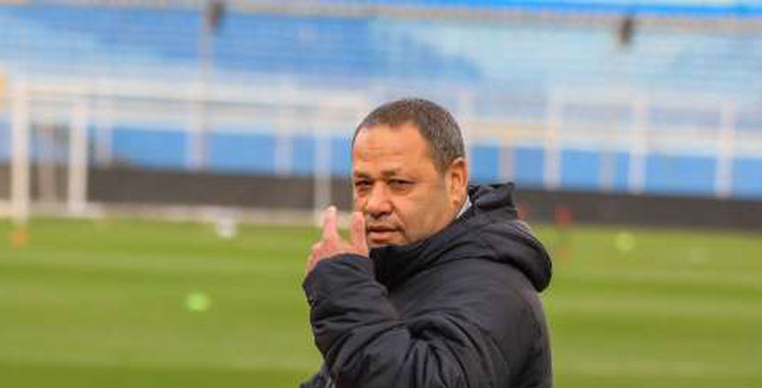 ضياء السيد: محمد الشناوي يخوض الكثير من المباريات وهو مصاب