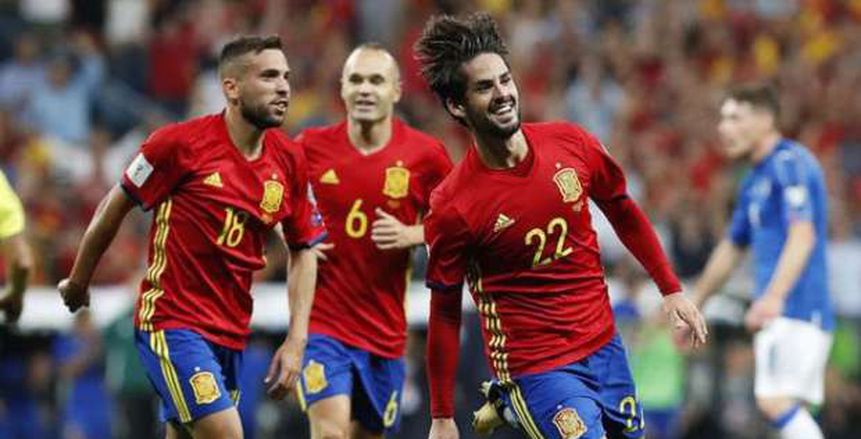 بالصور| أسبانيا تكشف عن قميص كأس العالم 2018