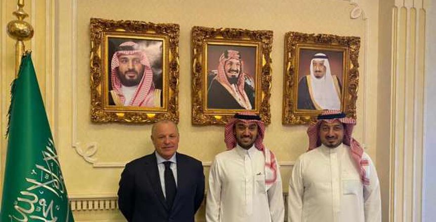 أبوريدة يلتقي وزير الرياضة السعودي بالرياض (صور)