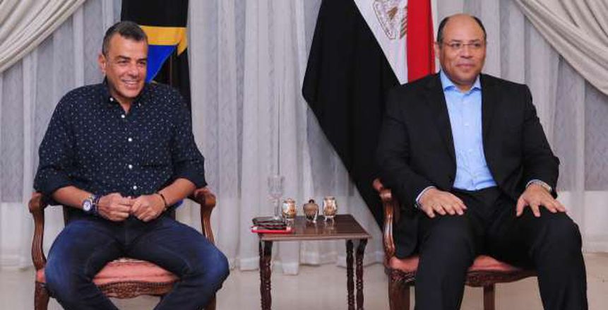 «مرتجي» يلبّي دعوة السفير المصري في تنزانيا على العشاء