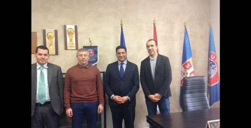 سفير مصر فى بلجراد يجتمع بقيادات اتحاد الكرة والفريق القومى الصربى