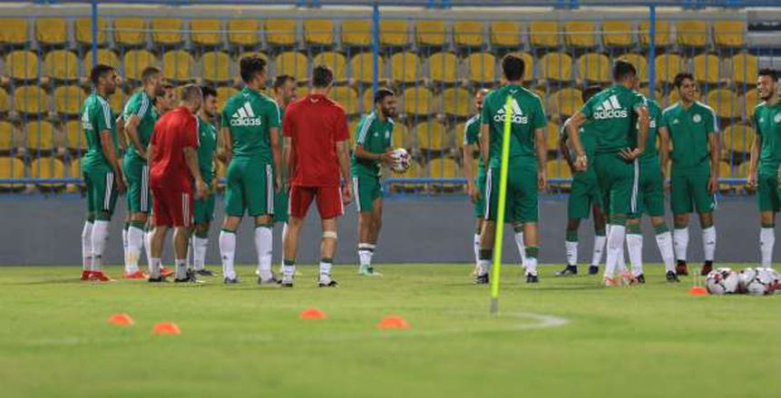 منتخب الجزائر يكتفي بتدريبات خفيفة استعدادا لمباراة غينيا