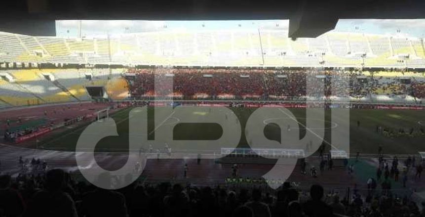 عاجل| حالة إغماء بين جماهير الأهلي قبل بداية مباراة شبيبة الساورة