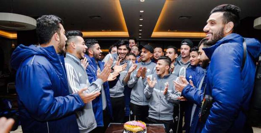 بيراميدز يحتفل بعيد ميلاد علي جبر ودودو الجباس قبل مواجهة الحدود (صور)