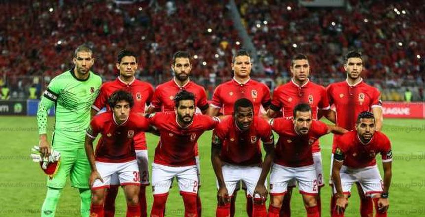 إكرامي وحمودي وصالح و11 أخرين في قائمة المستبعدين من الأهلي أمام المصري