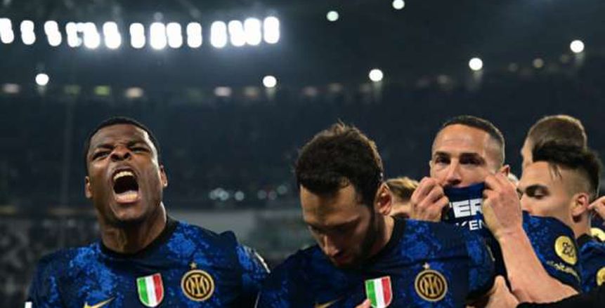 ركلة جزاء تشالهان أوجلو تمنح إنتر الفوز على يوفنتوس بالدوري الإيطالي «فيديو»