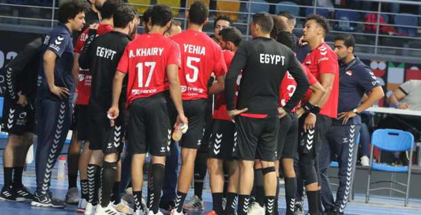 منتخب مصر يتقدم على تونس في الشوط الأول من نصف نهائي إفريقيا لكرة اليد