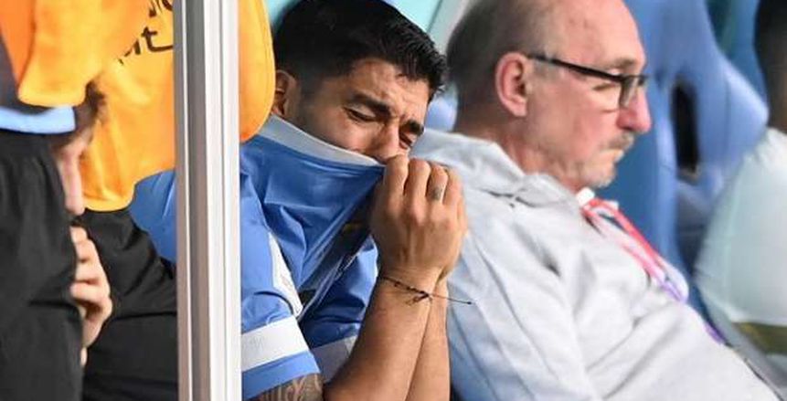 سواريز ينهمر في البكاء عقب وداع كأس العالم مع أوروجواي
