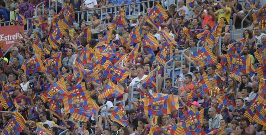 نادي برشلونة يدعم انفصال كتالونيا في بيان سياسي رسمي