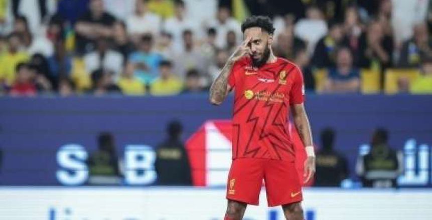 أوباميانج يقود القادسية لانتصار قاتل أمام الهلال بالدوري السعودي