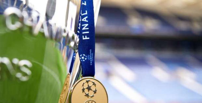 مدافع تشيلسي يعلن سرقة ميدالية دوري أبطال أوروبا