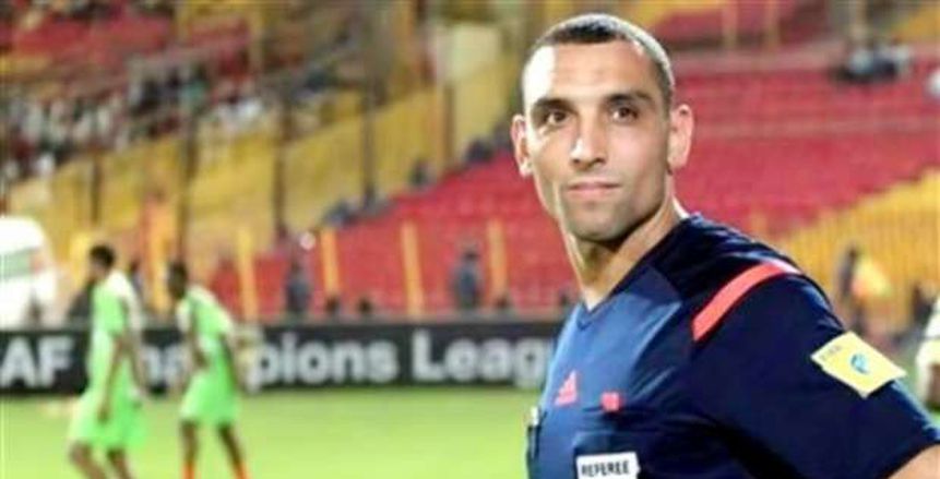 محمود بسيوني حكما لمباراة بيراميدز والبنك الأهلي في الدوري