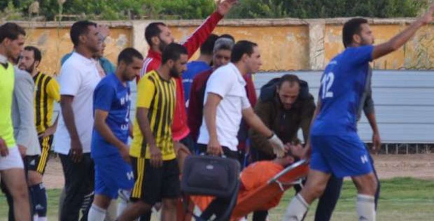 حارس سيدي سالم يبتلع لسانه في مباراة بالقسم الثالث (صور)