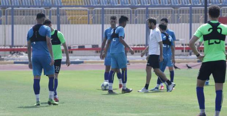 الإسماعيلي يجري مباراة ودية بين لاعبيه استعدادا للدوري