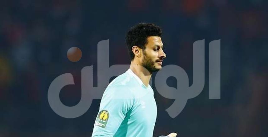 محمد الشناوي يغيب عن تدريبات الأهلي بسبب الإصابة