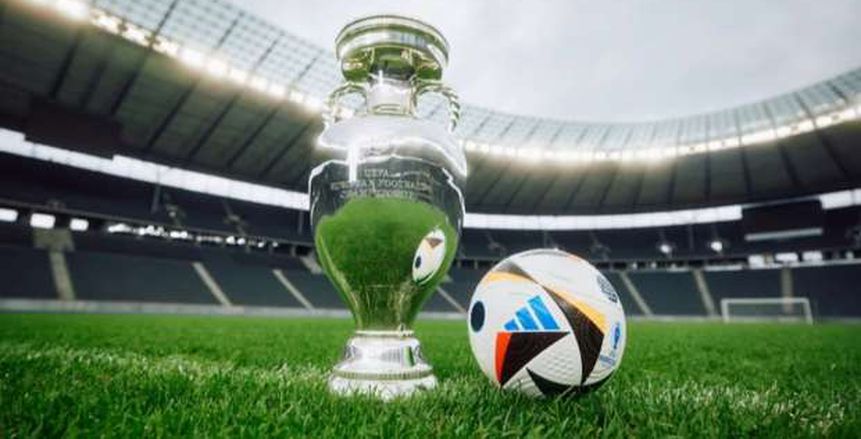 Al-Watan Sports |  Un ballon aux spécifications particulières pour l’Euro 2024… qui détermine le hors-jeu et le contact de la main avec un petit chip