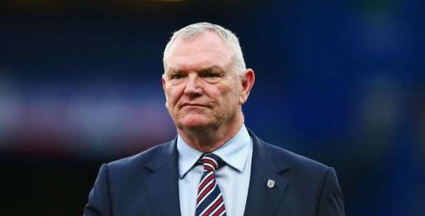 استقالة رئيس الاتحاد الإنجليزي لكرة القدم بعد اعتذاره عن لفظ عنصري
