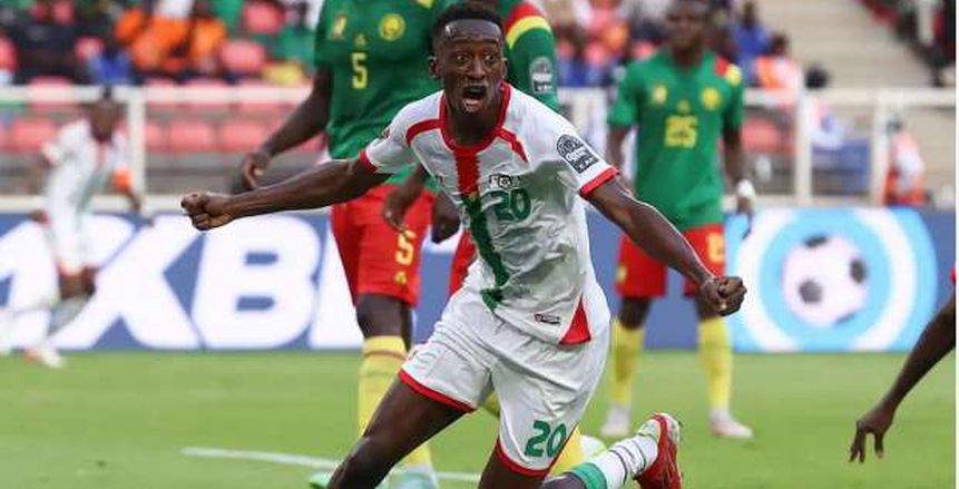 سانجاري يسجل أول أهداف أمم أفريقيا ويهدي التقدم لبوركينا ضد الكاميرون «فيديو»