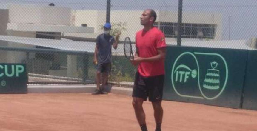 محمد صفوت يمنح فراعنة التنس الفوز على بنين في كأس ديفيز
