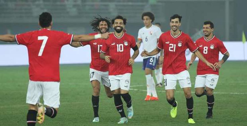 محمد صلاح وثلاثي منتخب مصر يغادرون إلى دبي بعد الفوز على بلجيكا