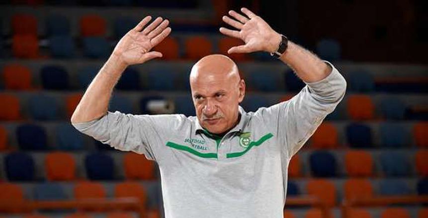 أحمد مرعي يرحل عن تدريب سلة الاتحاد السكندري بعد خسارة سوبر الدوري