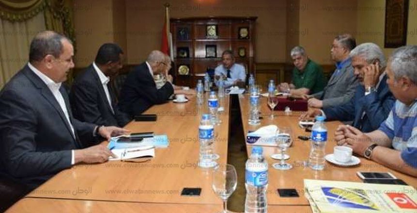 بالصور| وزير الرياضة يلتقي أعضاء مجلس الجمعية المصرية لرعاية اللاعبين القدامى