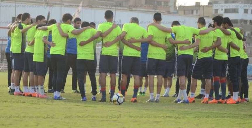 تفاصيل جلسة رئيس الزمالك مع اللاعبين