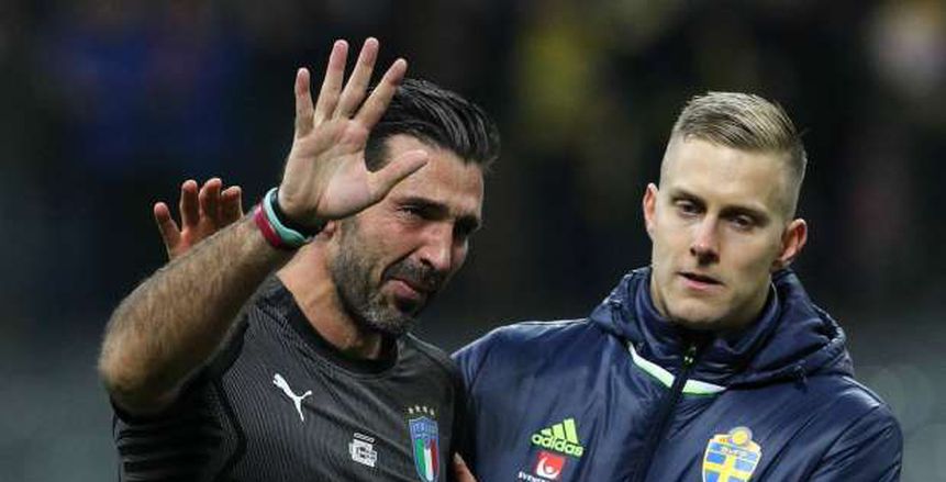 بالفيديو| «بوفون» يبكي ويعتزل اللعب دوليا عقب فشل إيطاليا في التأهل للمونديال