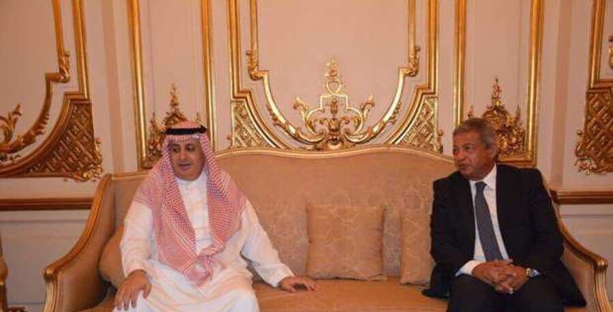 وزير الرياضة يلتقى رئيس الاتحاد العربي قبل المباراة النهائية للبطولة العربية
