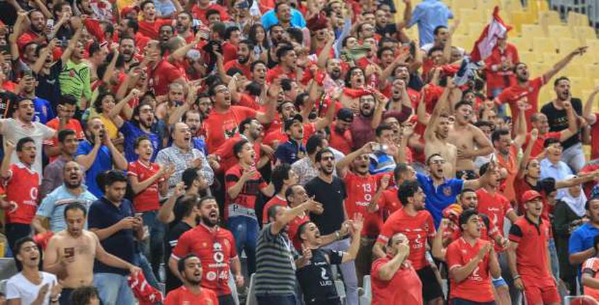 جماهير  الأهلي والزمالك تتوافد على مدرجات برج العرب قبل 4 ساعات من مباراة السوبر