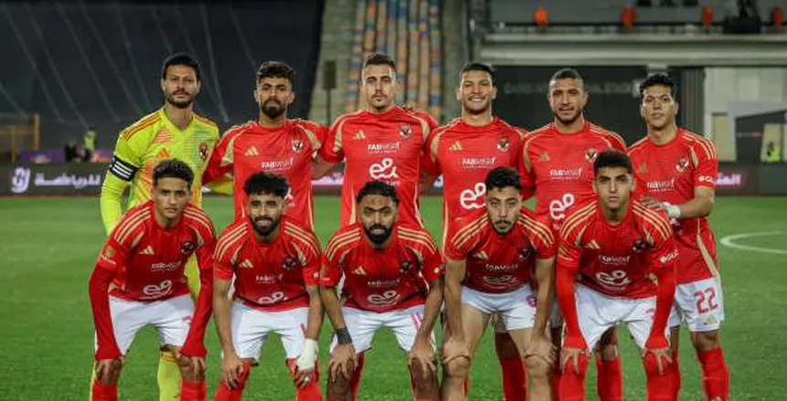 لاعب الأهلي يخطف أنظار حسام حسن في قمة الزمالك.. وجه جديد على أعتاب المنتخب