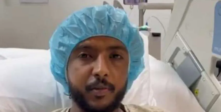 أول حديث لـ ياسر الشهراني بعد إصابته الخطيرة: أموري تمام.. (فيديو)