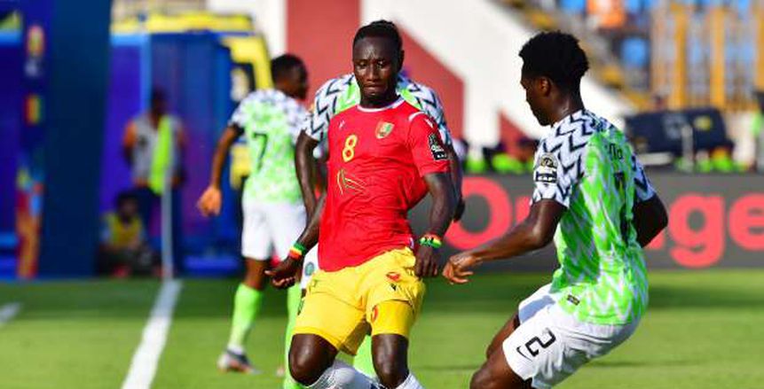 بالفيديو| أوميرو يتقدم لنيجيريا أمام غينيا