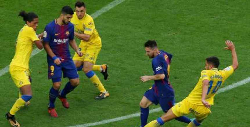 ميسي يقود هجوم برشلونة أمام بنفيكا في دوري الأبطال