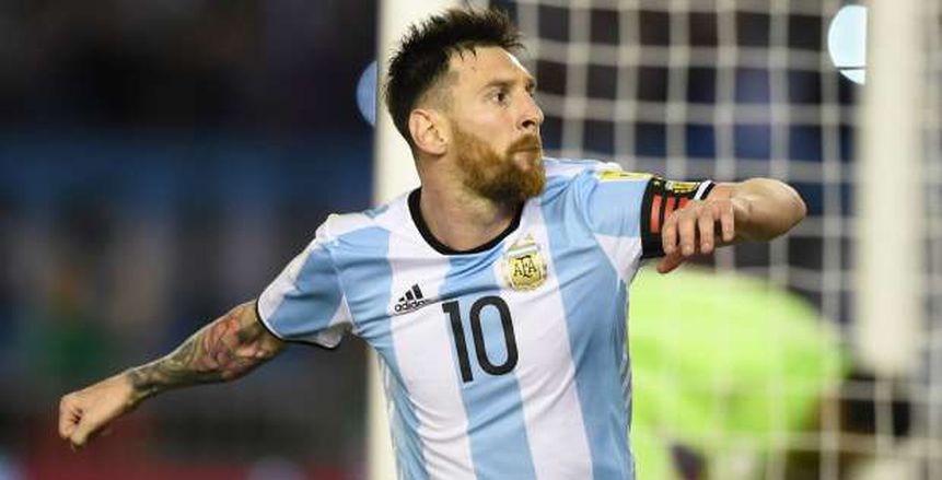 مدرب الأرجنتين يكشف موقف ميسي من المشاركة أمام أوروجواي