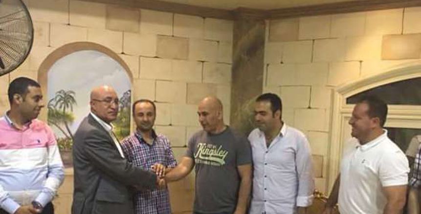 حسام حسن أمام القضاء اليوم رغم التصالح.. وموجة غضب داخل "جرين إيجلز" بسبب حبس 21 من أعضائها