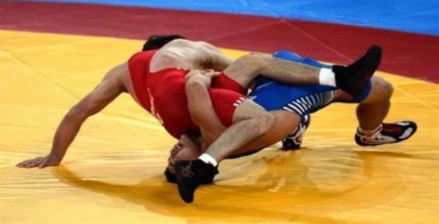 مصارعة رومانية| عبد الله شعبان يتأهل لنصف نهائي وزن 45 كجم