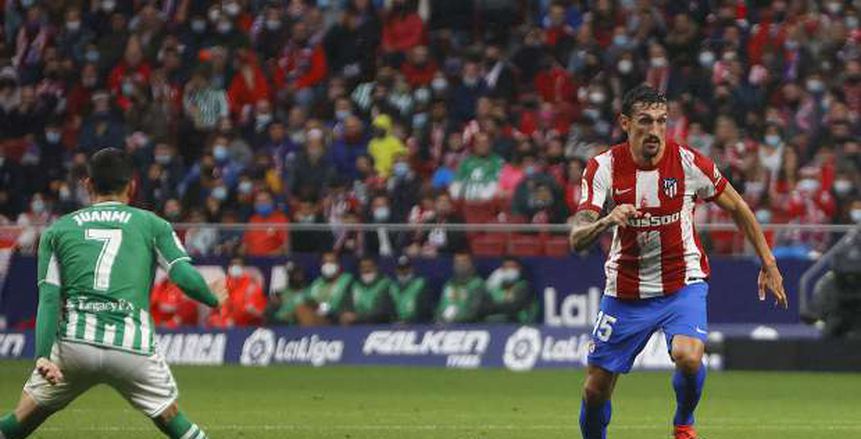 أتلتيكو مدريد يكتسح ريال بيتيس بثلاثية وينتزع المركز الرابع «فيديو»