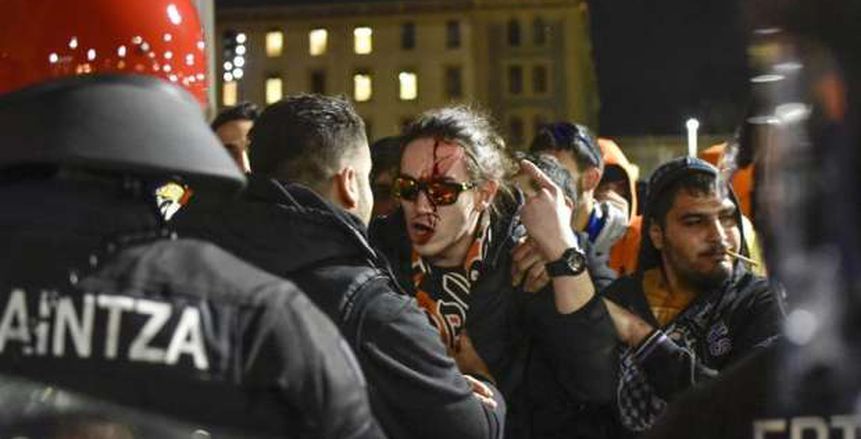 بالفيديو| شجار عنيف بين مشجعي أتلتيك بيلباو وأبويل نيقوسيا