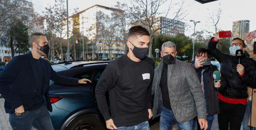 فيران توريس يجتاز الكشف الطبي تمهيدا لانتقاله إلى برشلونة (فيديو)