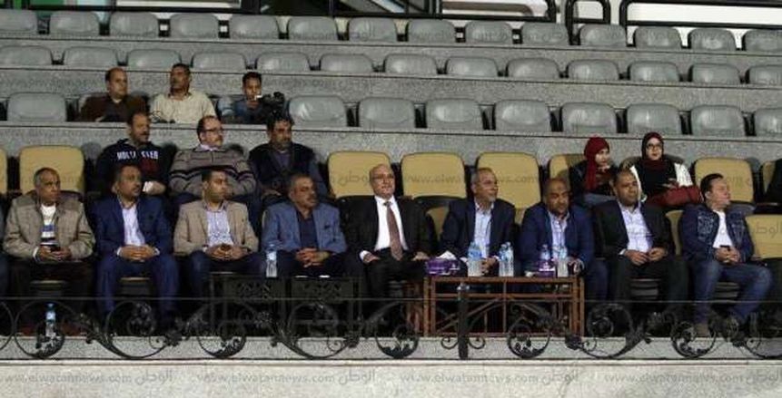 المصري يتراجع عن استبعاد عضوي المجلس