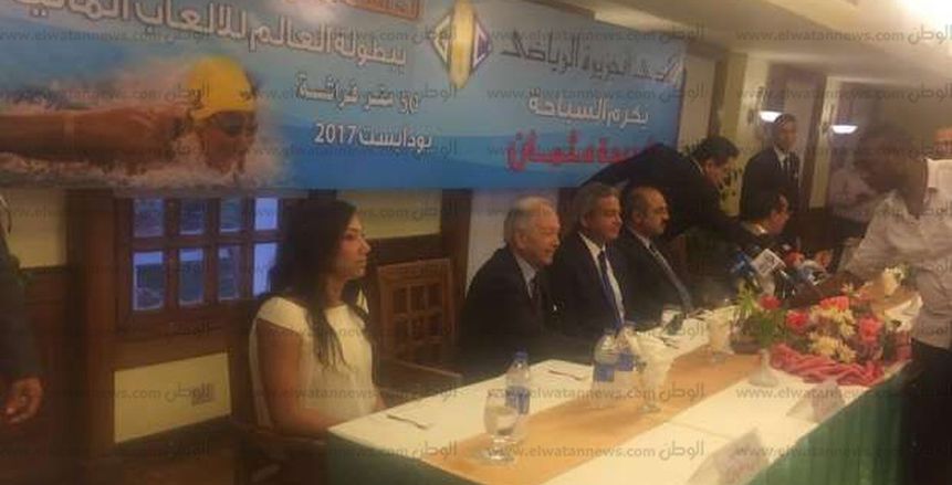 بالصور| وصول وزير الرياضة لتكريم فريدة عثمان بنادي الجزيرة
