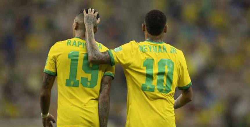 «رافينيا»و«نيمار» يقودان البرازيل لفوز ساحق ضد أوروجواي «فيديو»