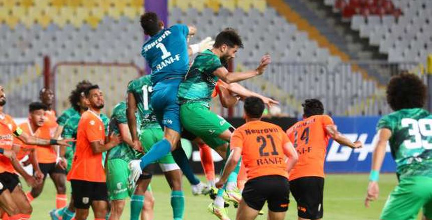 فاركو يفوز على المصري البورسعيدي 2-1 في مبارة مثيرة