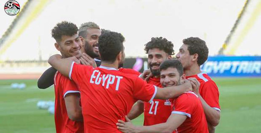 المنتخب يواصل تدريباته ببرج العرب ويحصل على راحة غدا