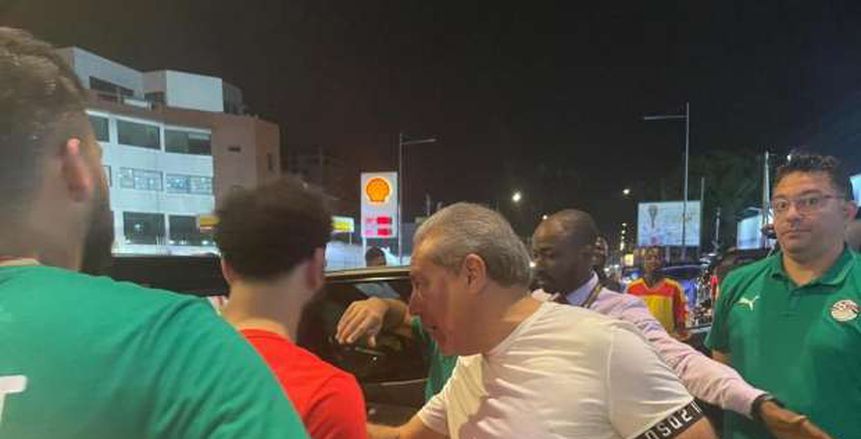عاجل| عزومة عشاء للاعبي منتخب مصر في ليلة وداع محمد صلاح «صور»