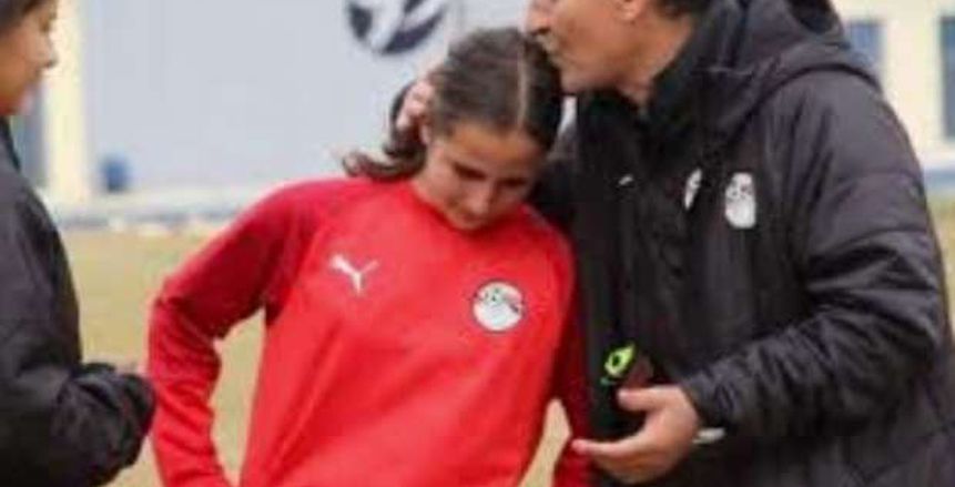 لعدم وضوح الرؤية.. حسين عبد اللطيف يعتذر عن قيادة منتخب الكرة النسائية